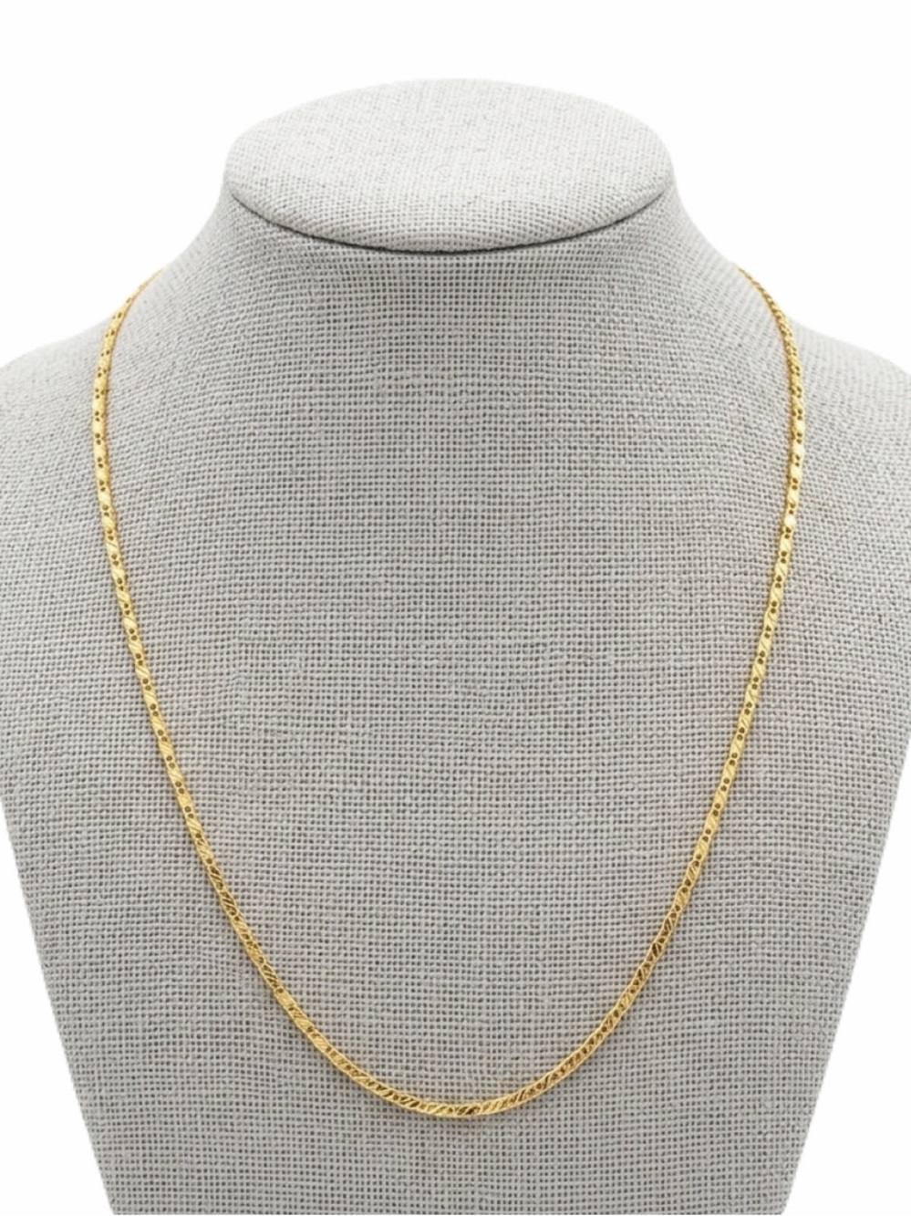 New 18k GP Gold Hallmarked Unisex 2mm 8.0g 16” Chain Necklace
